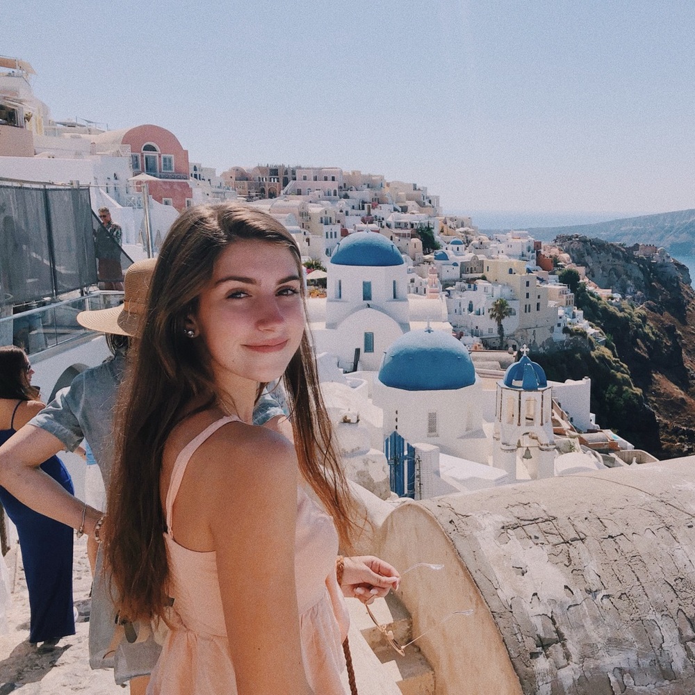 Meet your Posher, Victoria